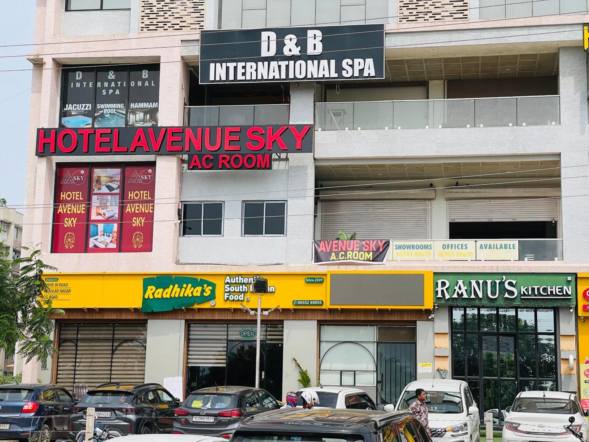 Hotel Avenue Sky Ahmedabad Exterior photo